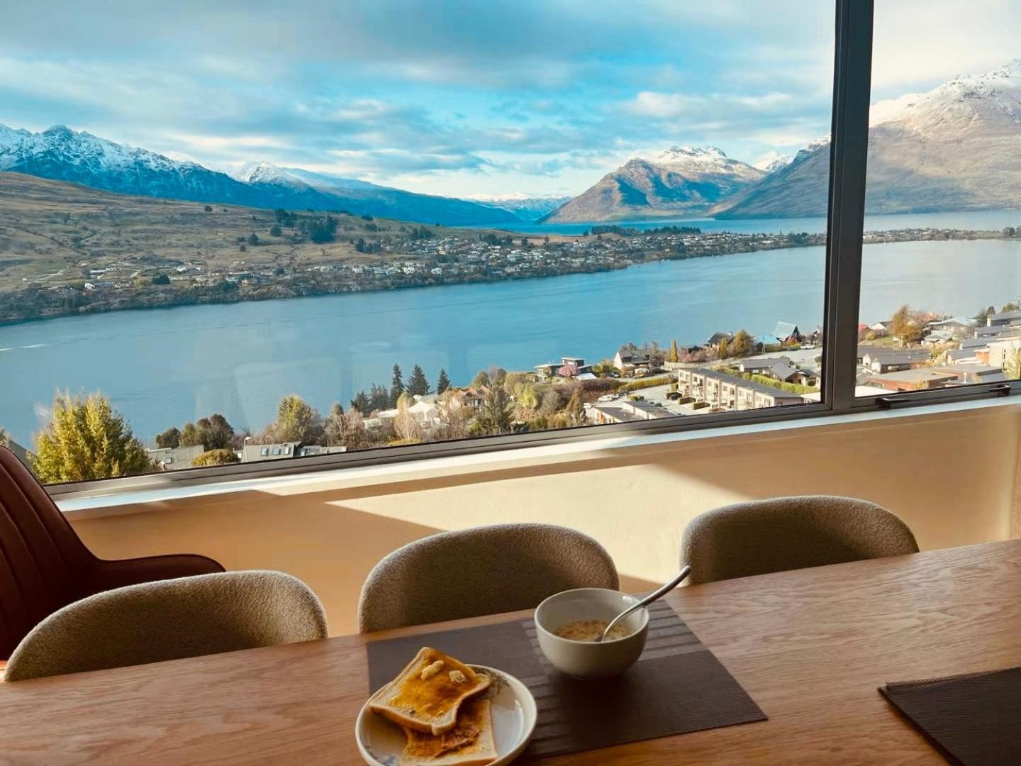 Ming'S Lakeside Goldleaf Suites Queenstown Zewnętrze zdjęcie