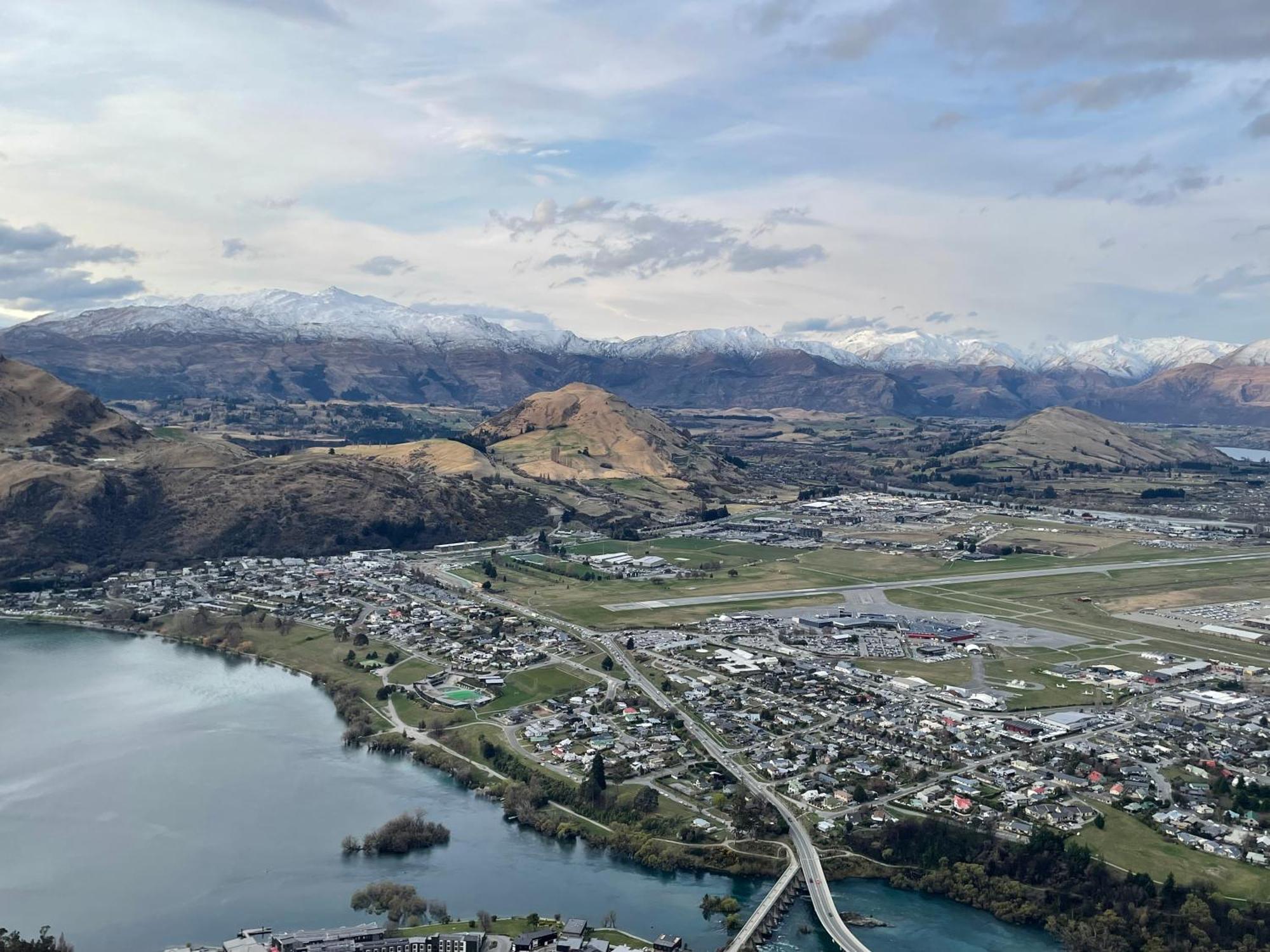 Ming'S Lakeside Goldleaf Suites Queenstown Zewnętrze zdjęcie