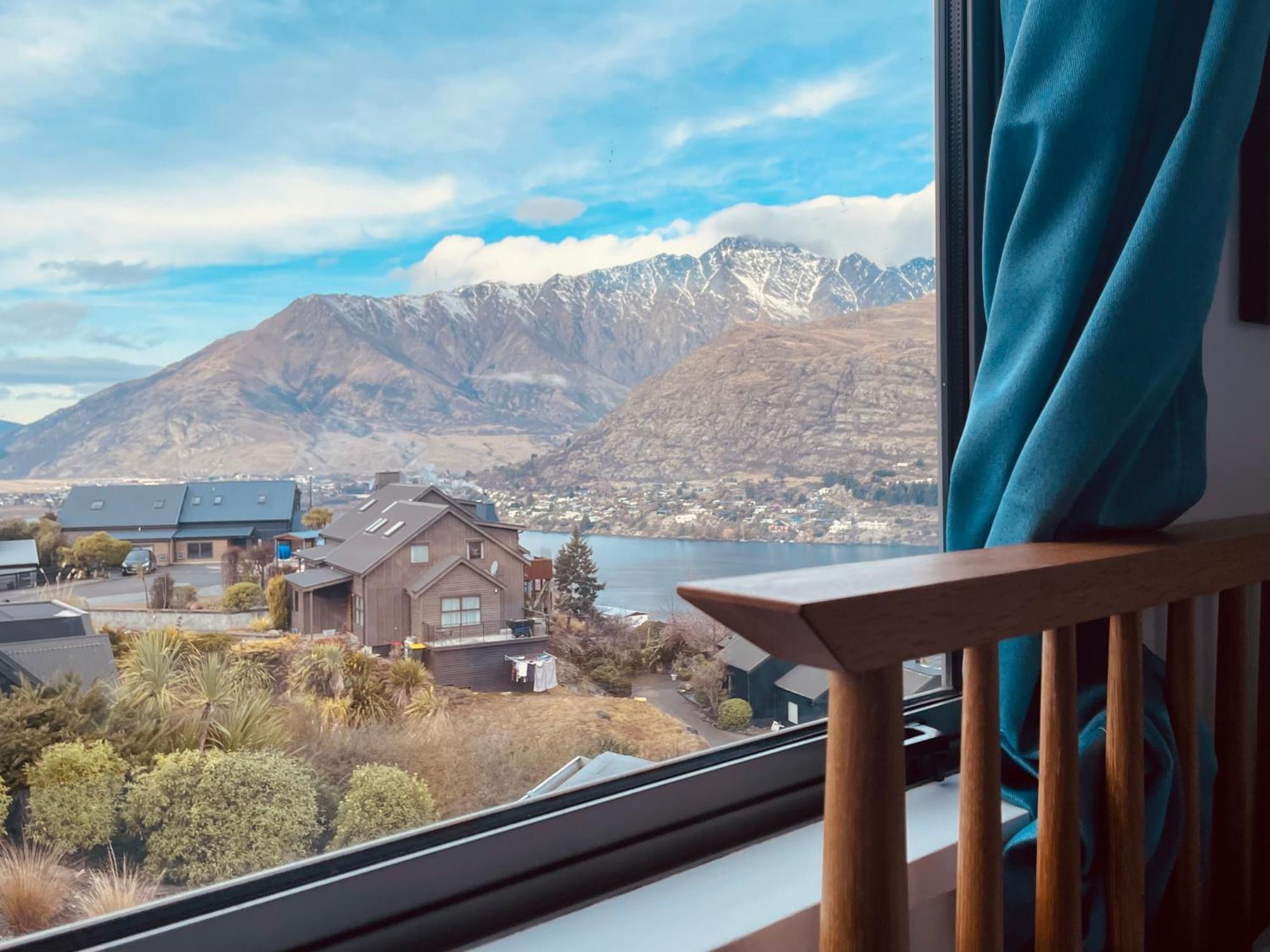 Ming'S Lakeside Goldleaf Suites Queenstown Zewnętrze zdjęcie